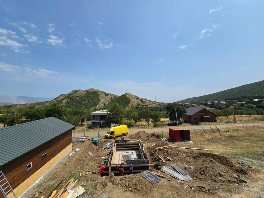 იყიდება 7 ოთახიანი აგარაკი მცხეთაში